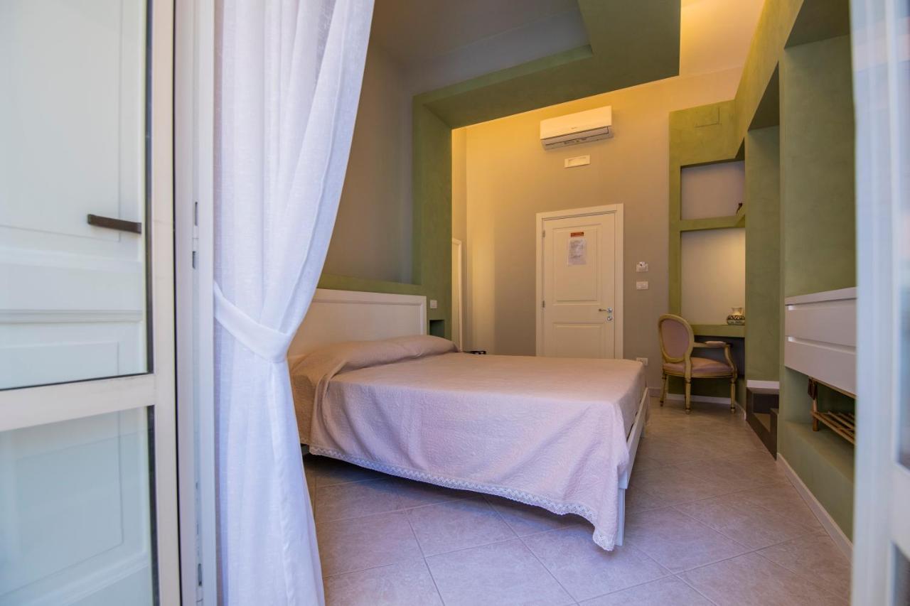 Mercatello Bed And Breakfast Napoli Eksteriør bilde