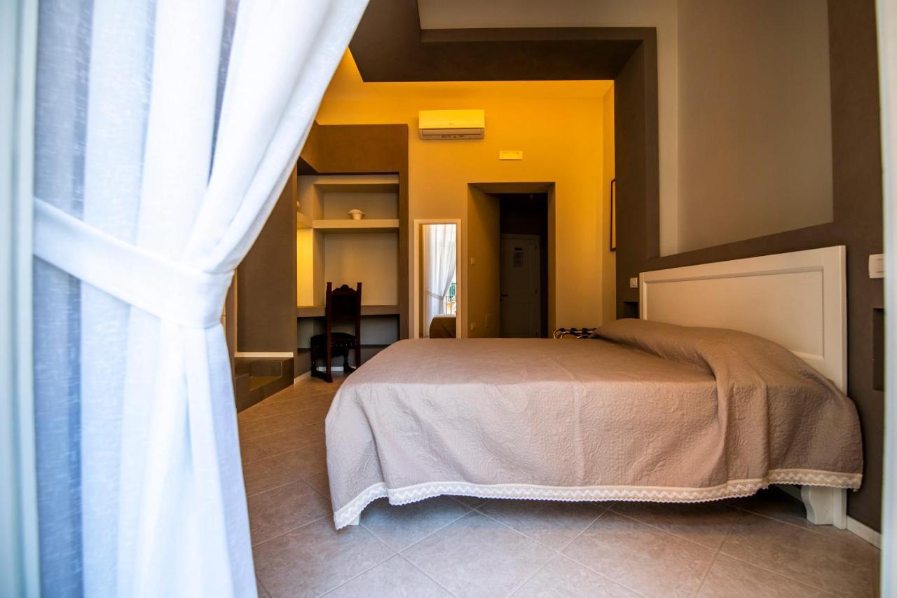 Mercatello Bed And Breakfast Napoli Eksteriør bilde